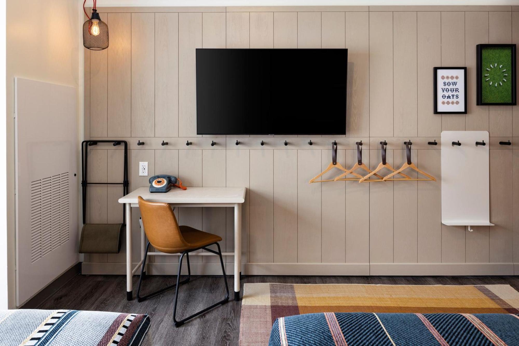 Moxy Omaha Downtown Hotel Buitenkant foto